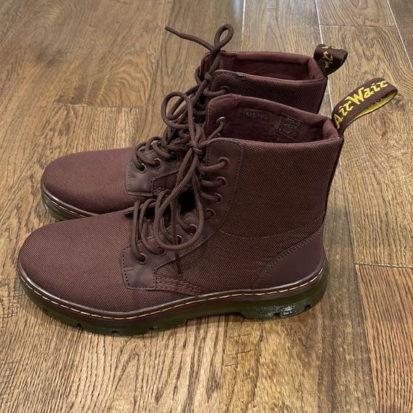 Dr. Martens Shoes - Dr. Marten Combs Boots. Sz 8M